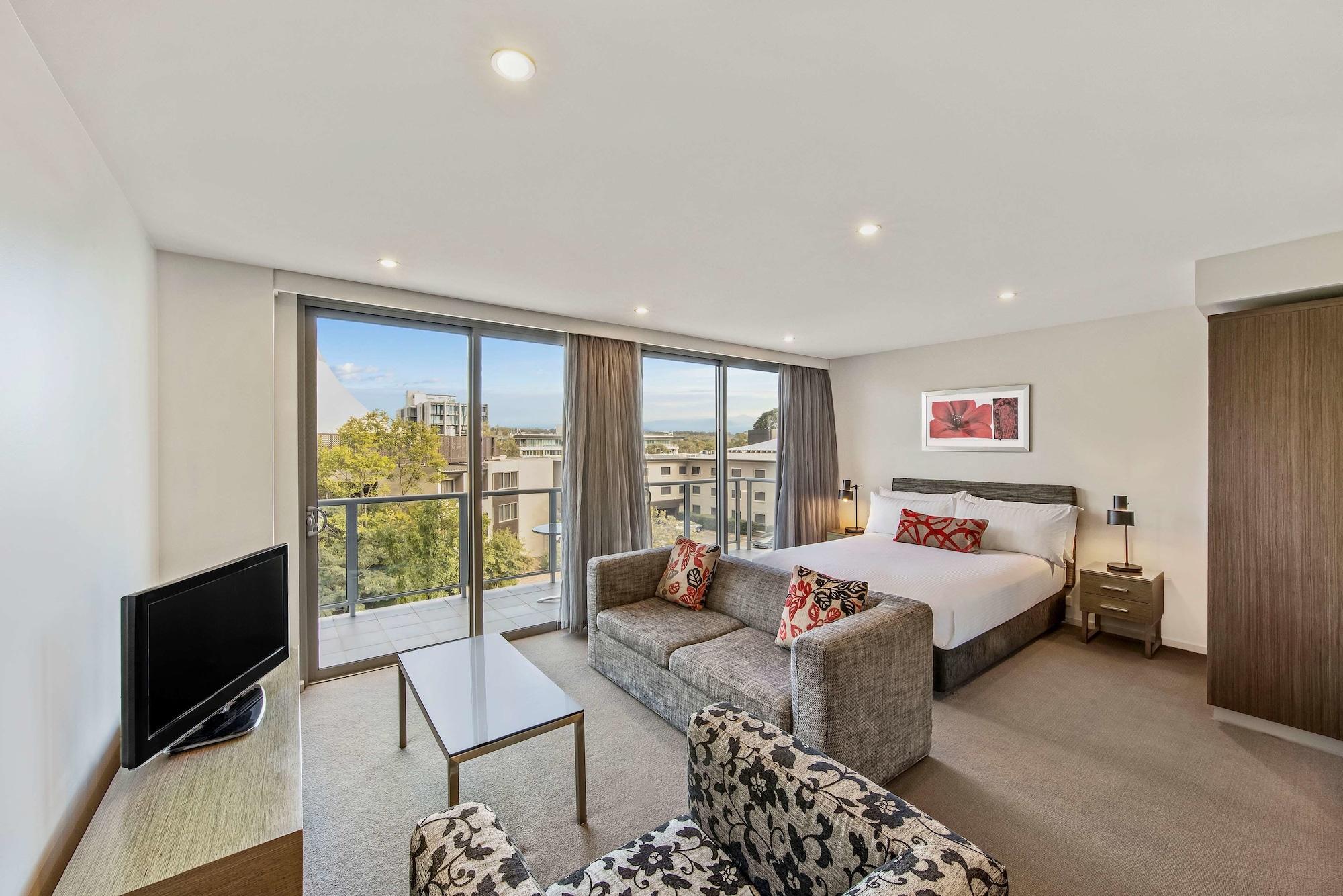 Adina Serviced Apartments Canberra Dickson Exteriér fotografie