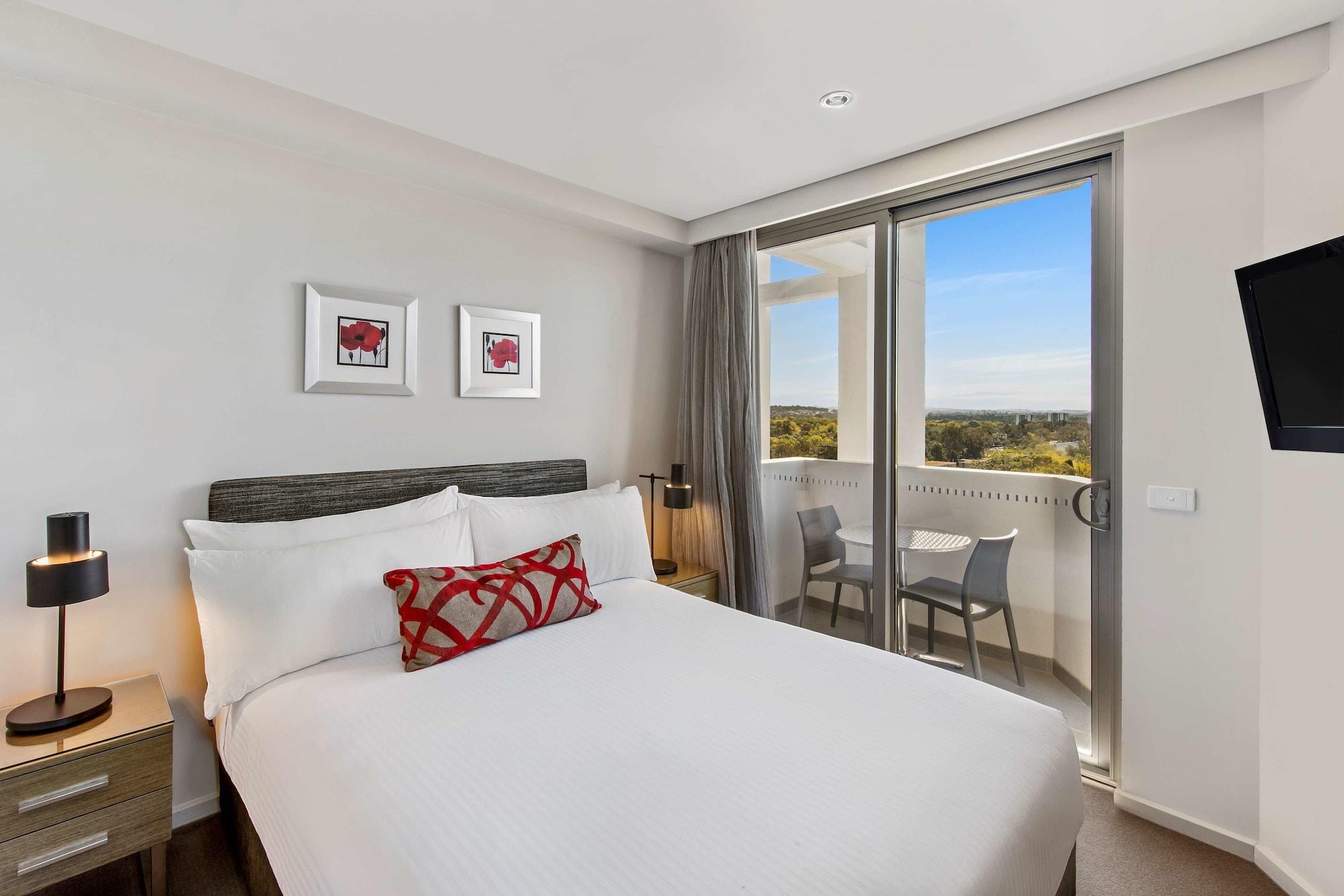 Adina Serviced Apartments Canberra Dickson Exteriér fotografie